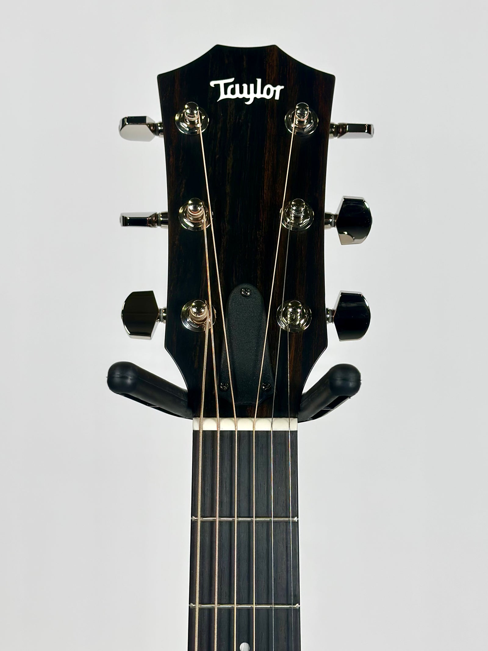 Taylor 314ce Studio, Spruce/Sapele, Shaded Edgeburst