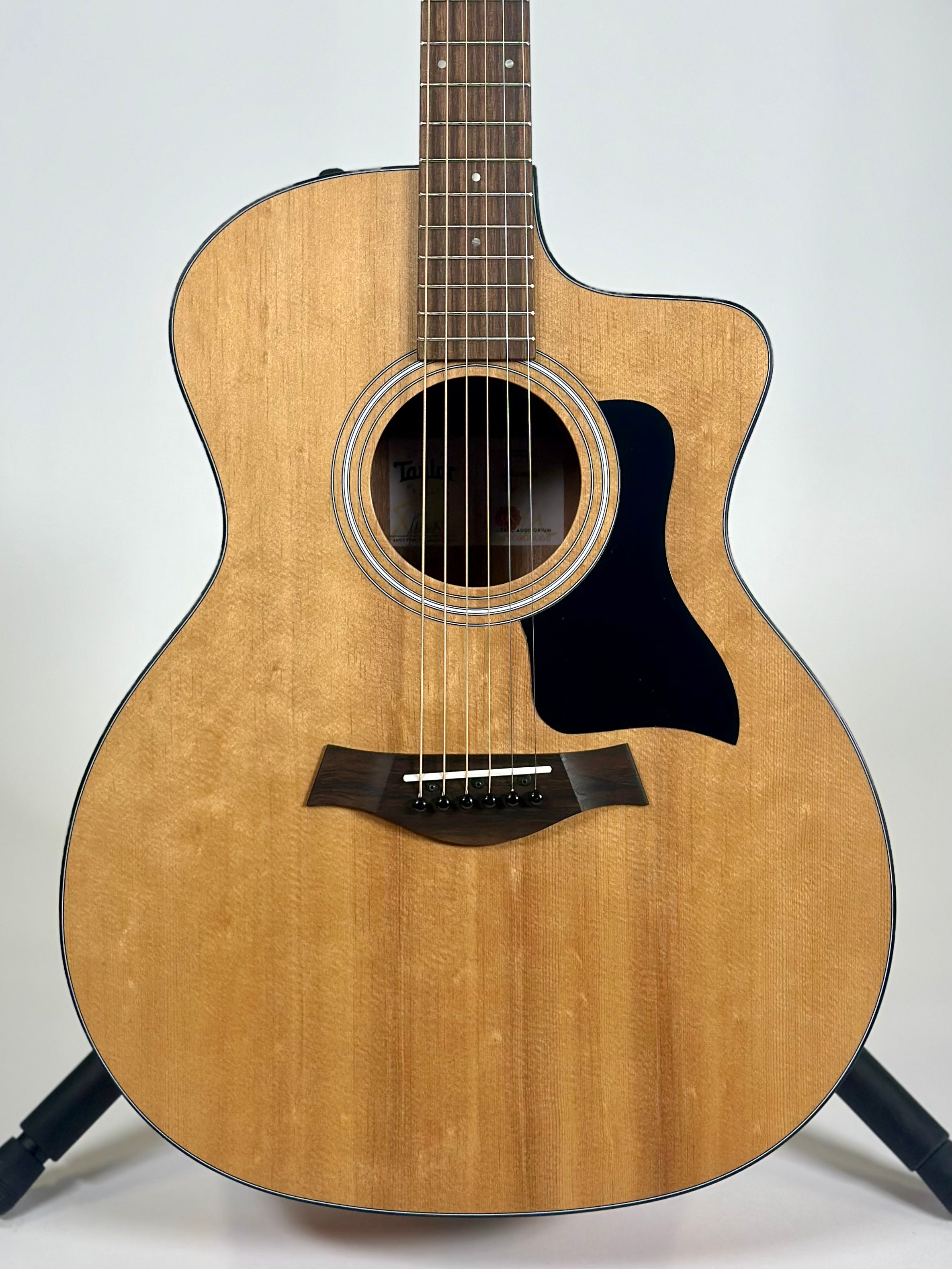 Taylor 114ce, Spruce/Sapele