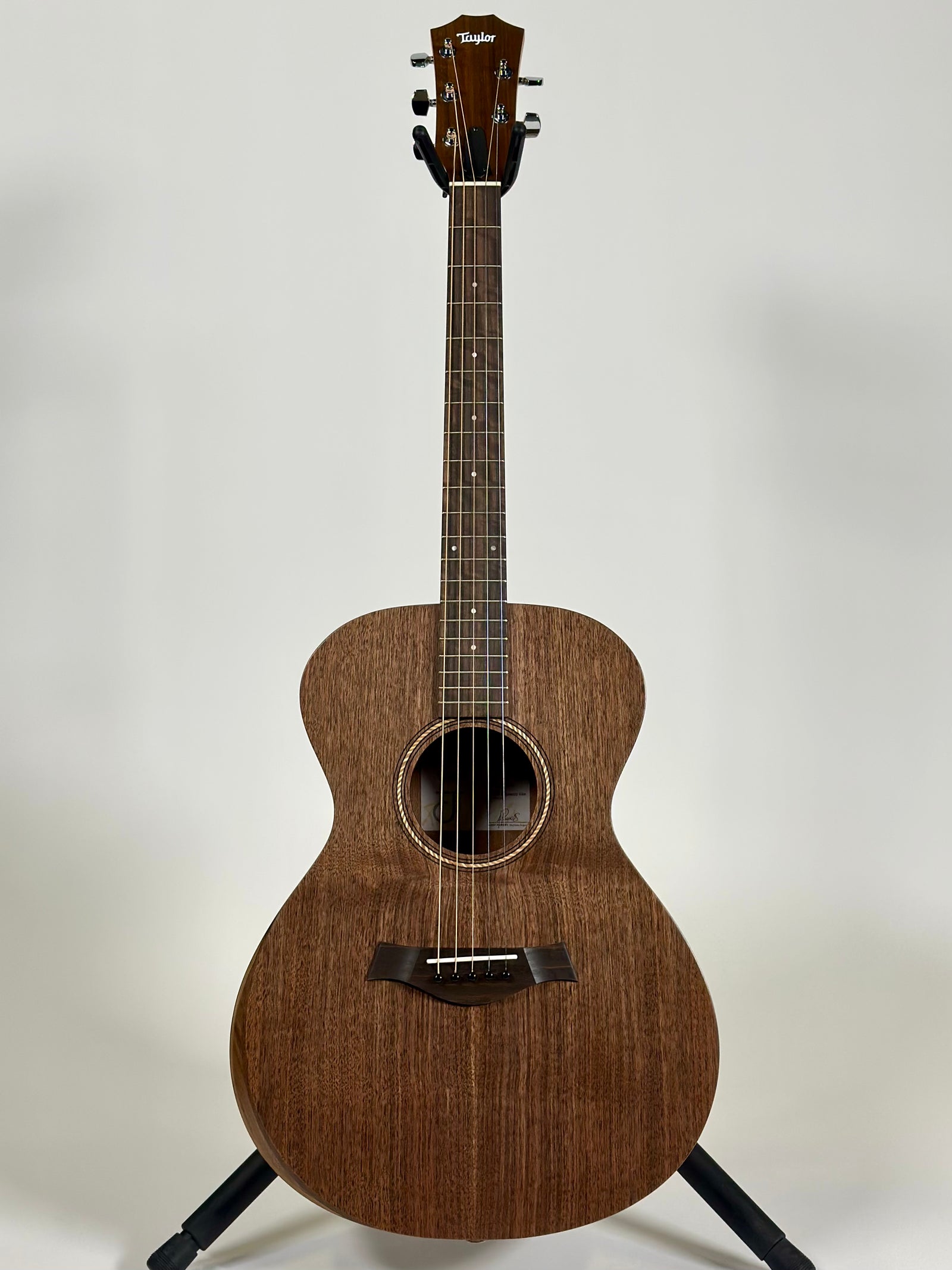 Taylor Jacob Collier Signature Model Academy 22e 5-String, Walnut
