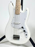 Squier Sonic Bronco Bass, Maple Fingerboard, Arctic White