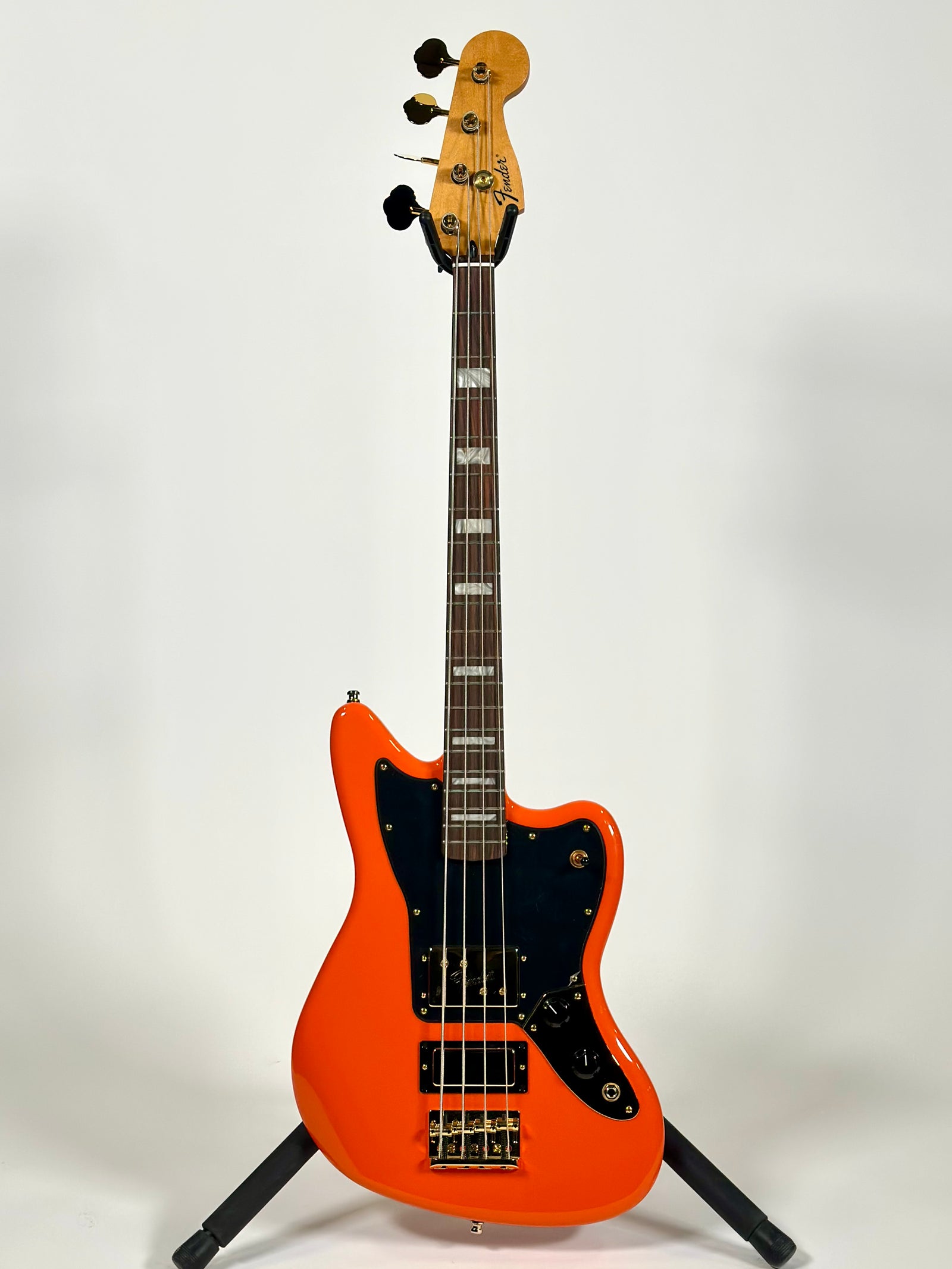 Fender Limited Edition Mike Kerr Jaguar Bass, Tiger's Blood Orange