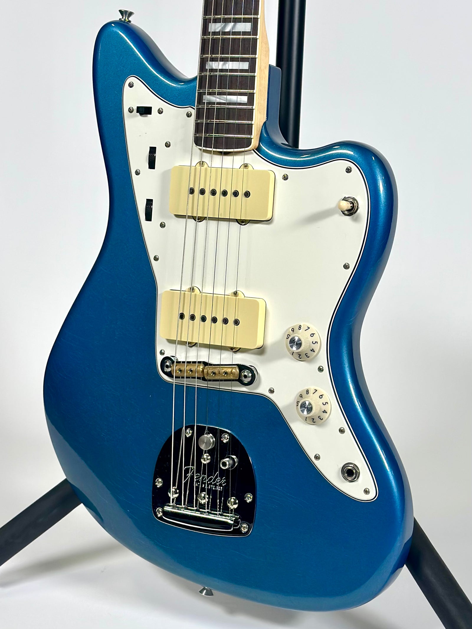 Fender Custom Shop 1967 Jazzmaster Deluxe Closet Classic, Aged Lake Placid Blue