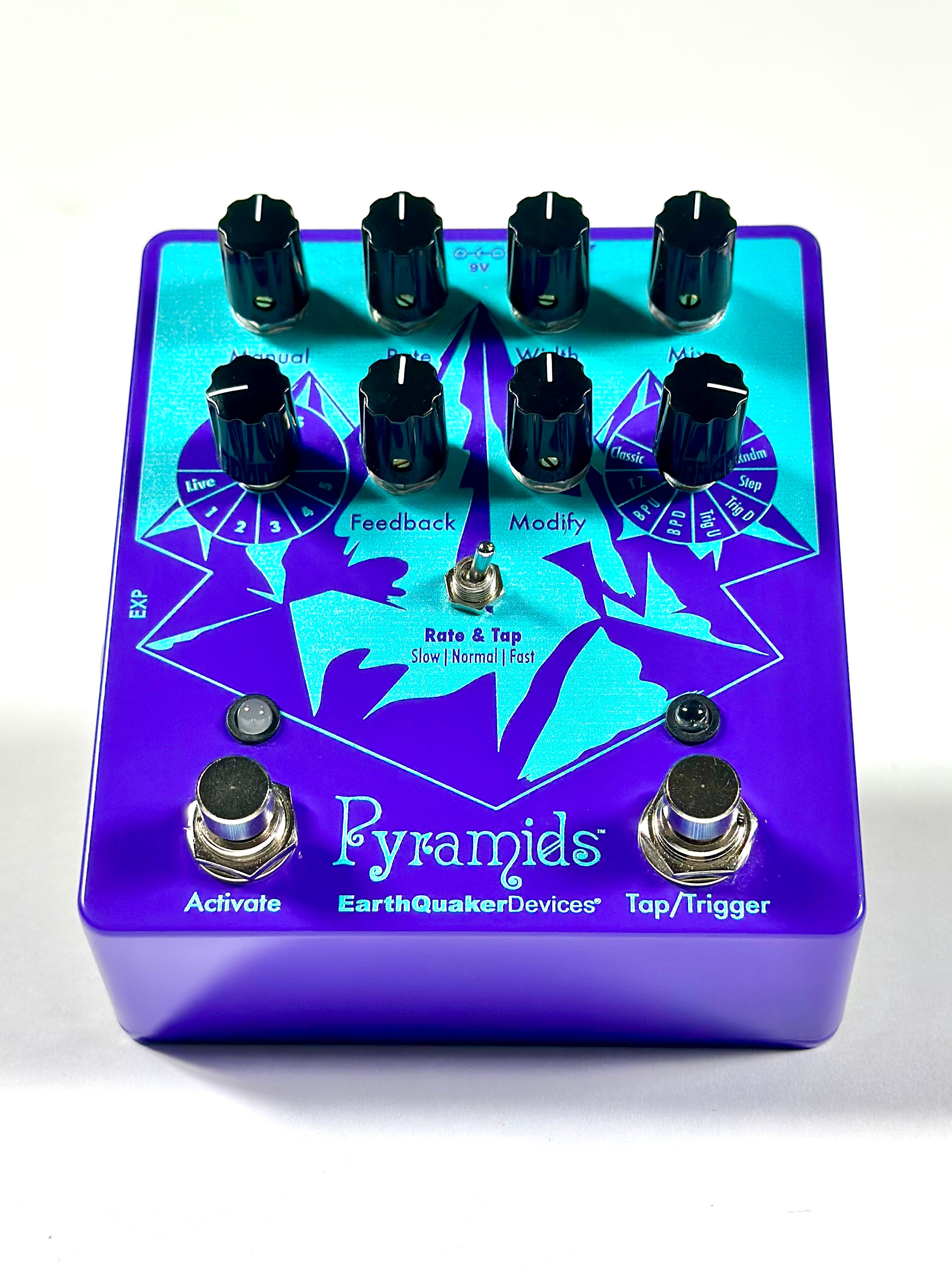EarthQuaker Devices Pyramids Stereo Flanger