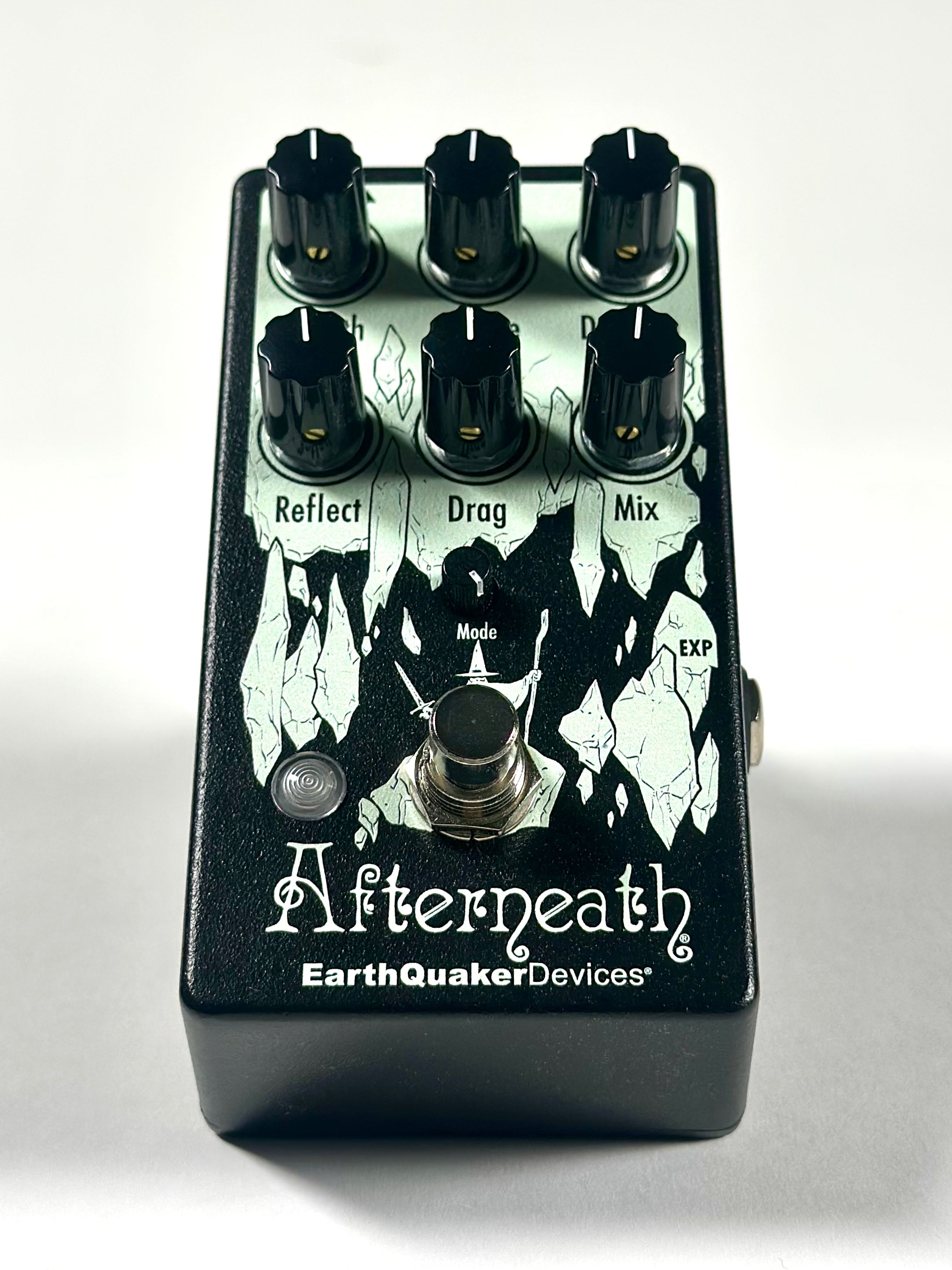EarthQuaker Devices Afterneath V3 Otherworldly Reverb