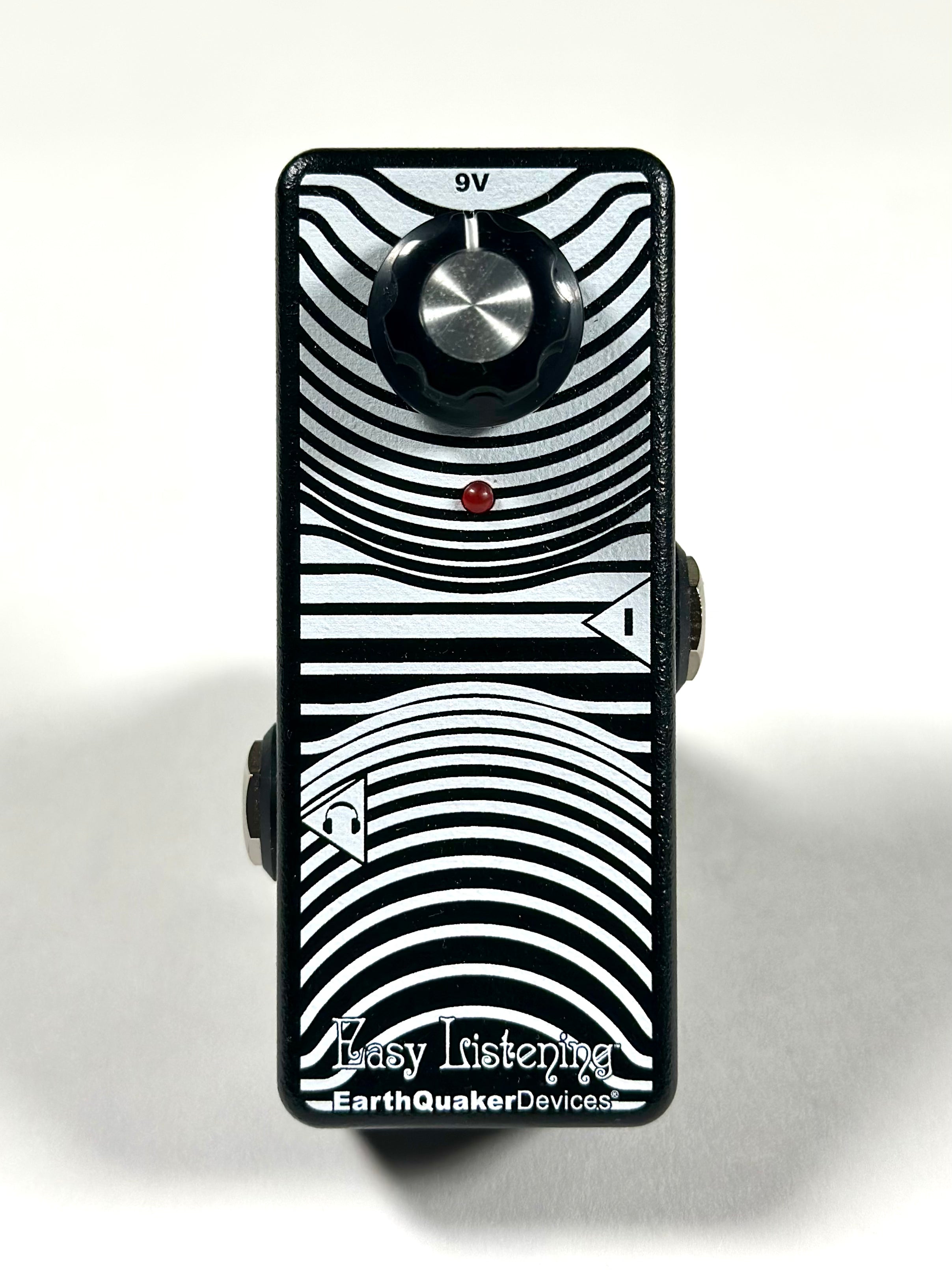 EarthQuaker Devices Easy Listening Analog Amp Simulator