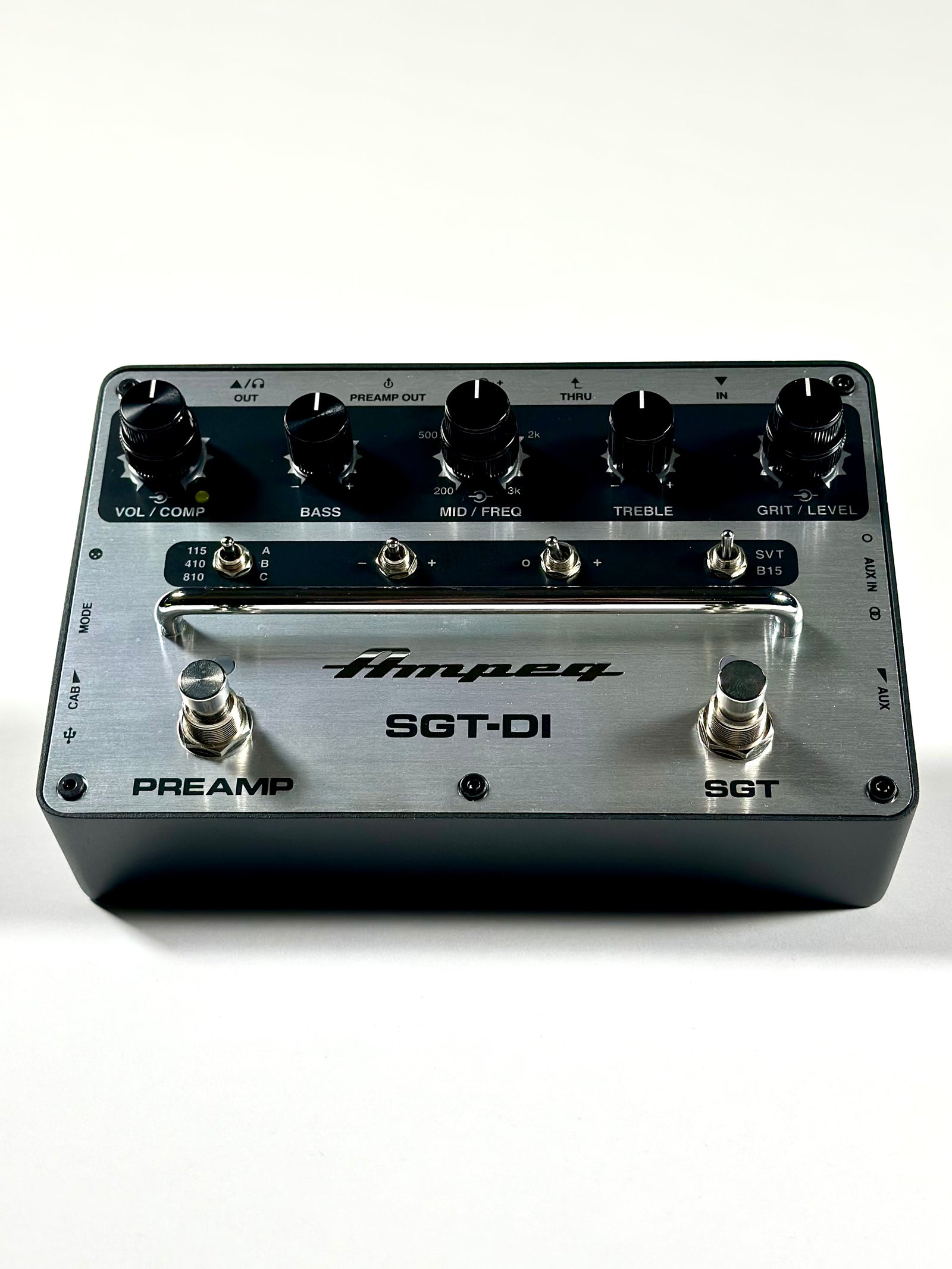 Ampeg SGT-DI Bass Preamp