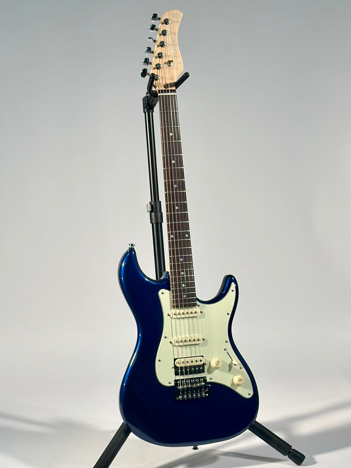 Sire Larry Carlton S1, Dark Navy