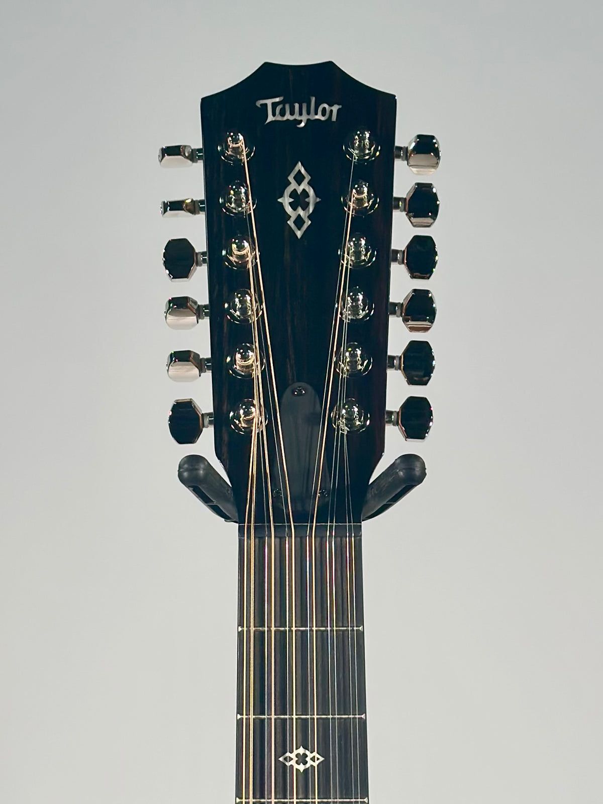 Taylor Next Generation 552ce 12-Fret, 12-String, Western Red Cedar/Neo-Tropical Mahogany