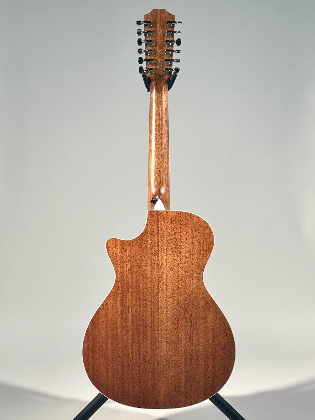 Taylor Next Generation 552ce 12-Fret, 12-String, Western Red Cedar/Neo-Tropical Mahogany