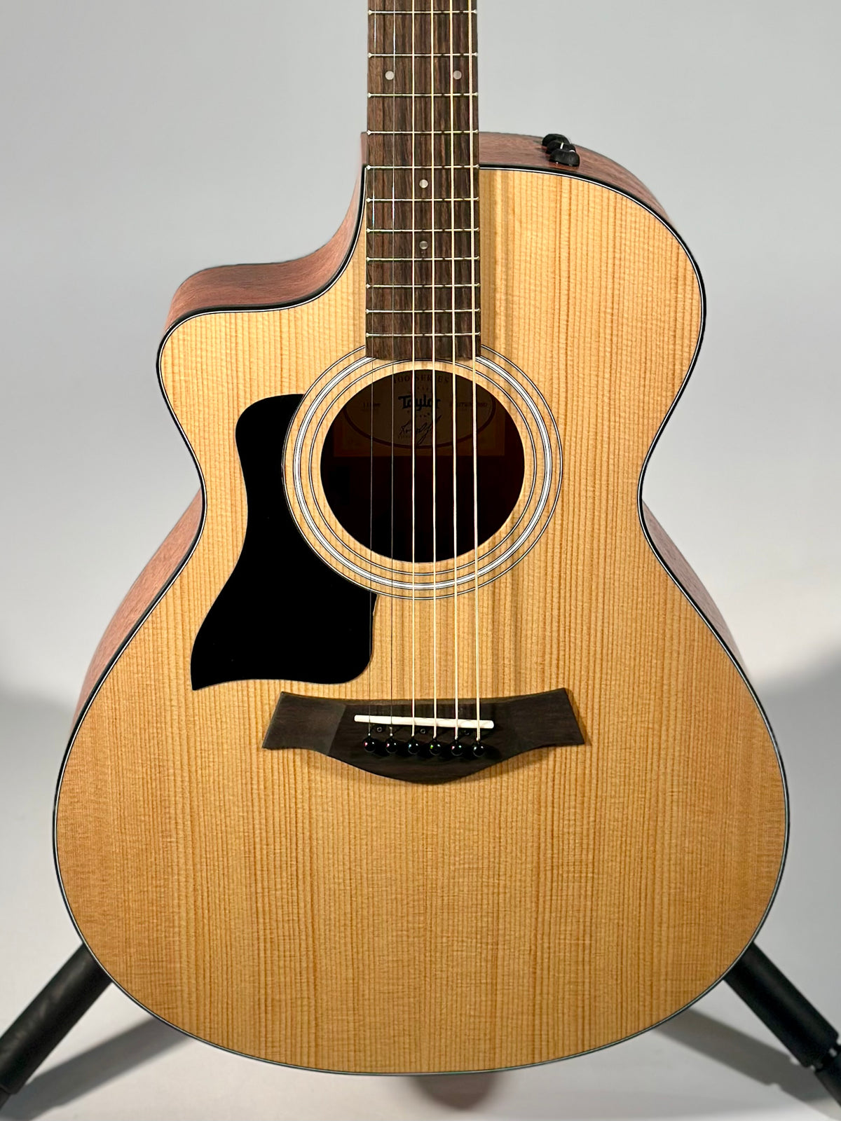 Taylor 112ce Grand Concert Sitka/Sapele - Left-Handed