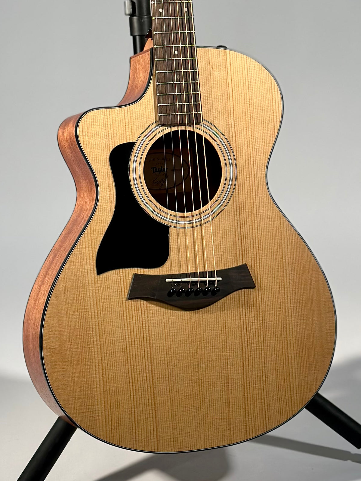 Taylor 112ce Grand Concert Sitka/Sapele - Left-Handed
