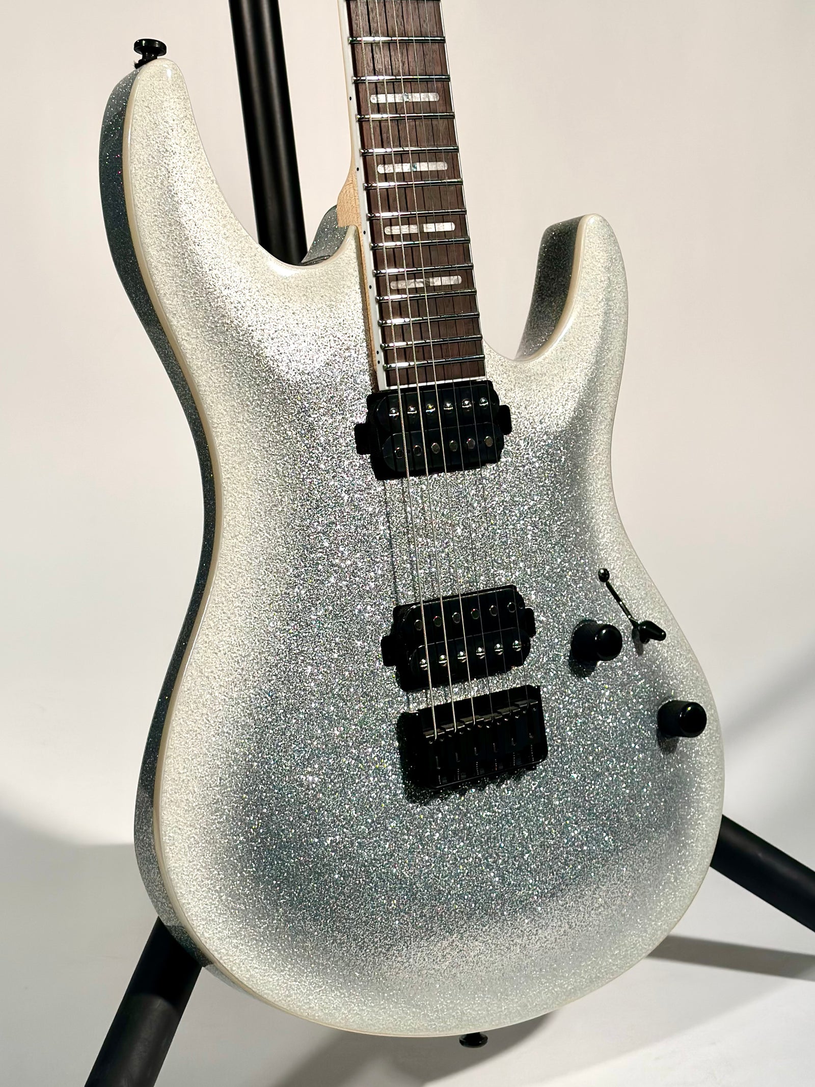 Sire Larry Carlton Y5, Silver Sparkle