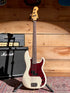 Squier Classic Vibe '60s Precision Bass, Laurel Fingerboard, Olympic White